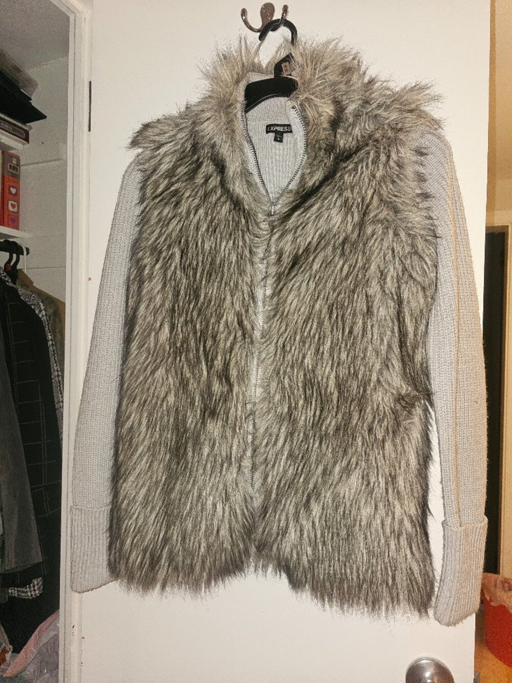 Express Faux Fur Jacket Gray Sweater Knit Sleeve Zip Coat Small